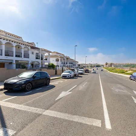 La Kaye Dehesa de Campoamor (Orihuela Costa)